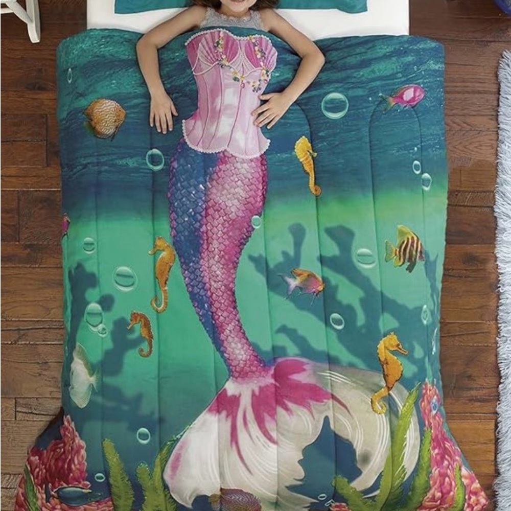 Mermaid Themed Bedding Set - Pink and Blue